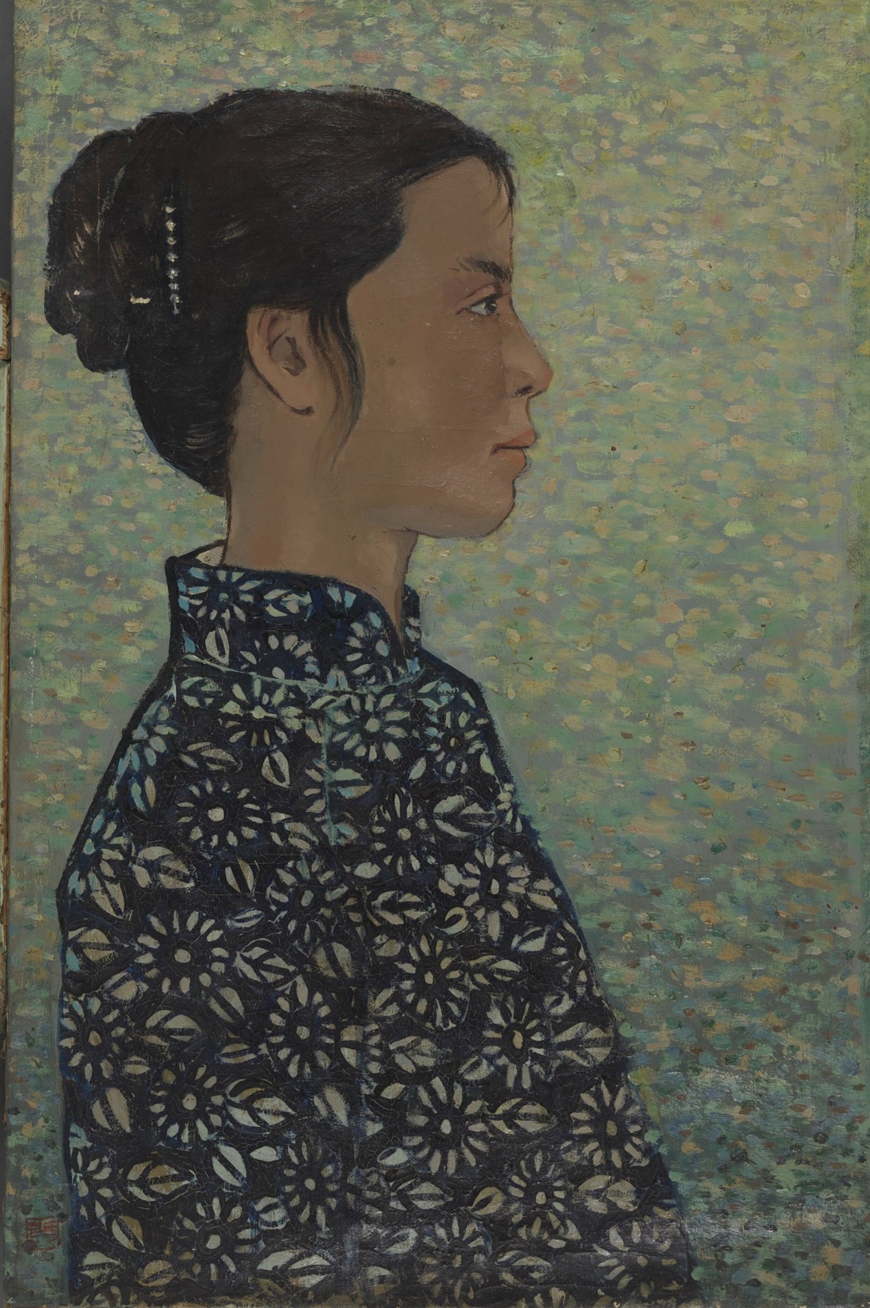 <h2>穿蓝印花布衣的女孩</h2><p>作者：庞薰琹（1906-1985）</p><p>创作年代：1962年</p><p>规格：60.5cm×40cm</p><p>品类：油画</p>